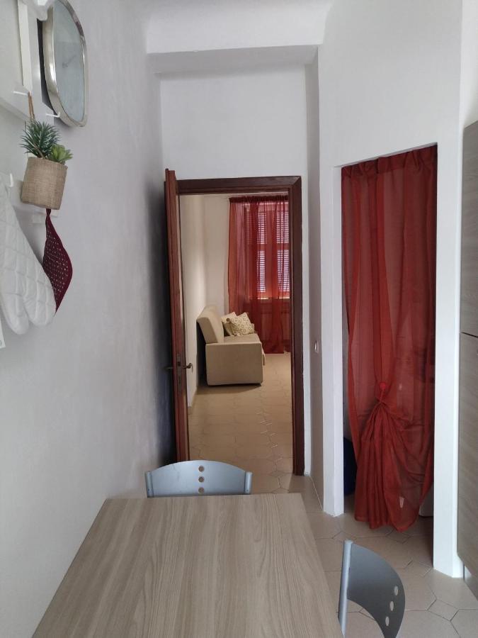 サルツァーナA Casa Di Ledaアパートメント エクステリア 写真